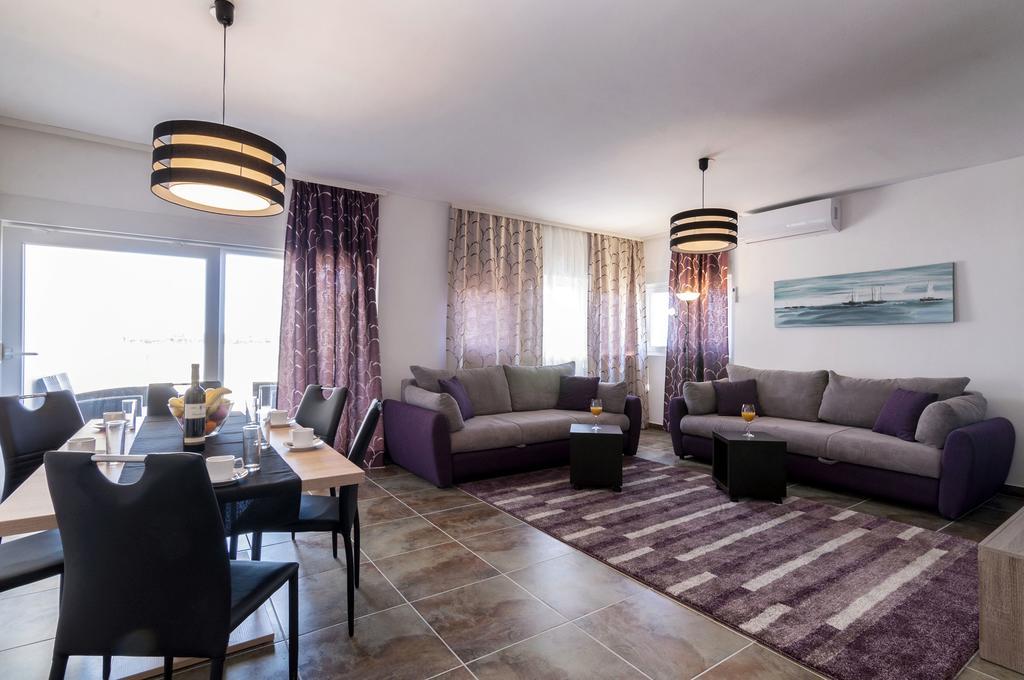 White Residence Accommodation