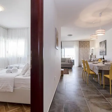 White Residence Accommodation Sukošan Extérieur photo