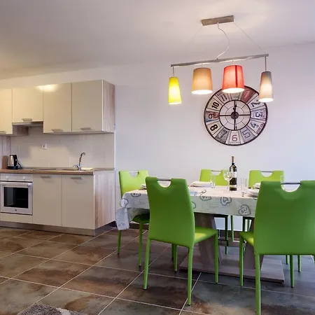 White Residence Accommodation Sukošan Extérieur photo