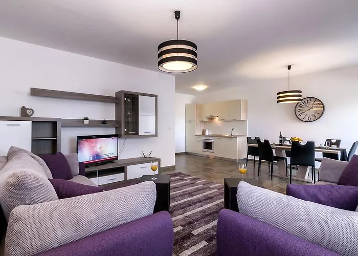 White Residence Luxury Accommodation
